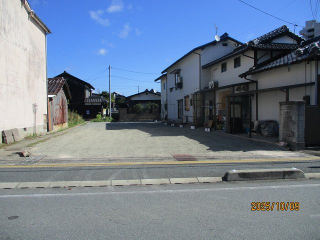 金古曽村上駐車場
