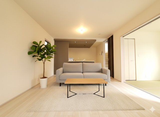 三郷市　早稲田7丁目　新築戸建　全1棟の外観|外観です