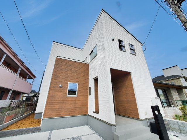 三郷市　早稲田7丁目　新築戸建　全1棟の外観|陽当たり・通風ともに良好なロケーション