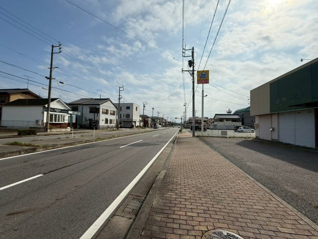 蒲郡市八百富町3丁目　貸店舗の周辺