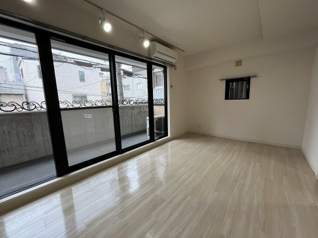 大阪市中央区上町１丁目の事務所の内装