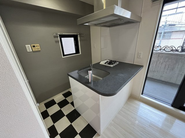 大阪市中央区上町１丁目の事務所のキッチン