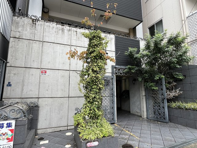 大阪市中央区上町１丁目の事務所の外観