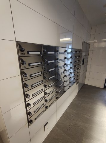 プロヴィスタ神戸三宮EAST