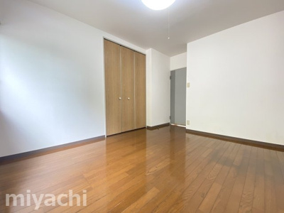 【洋室】 | ディアス名東