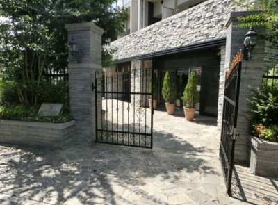 【エントランス】 | グローベル新大久保マスターゲート