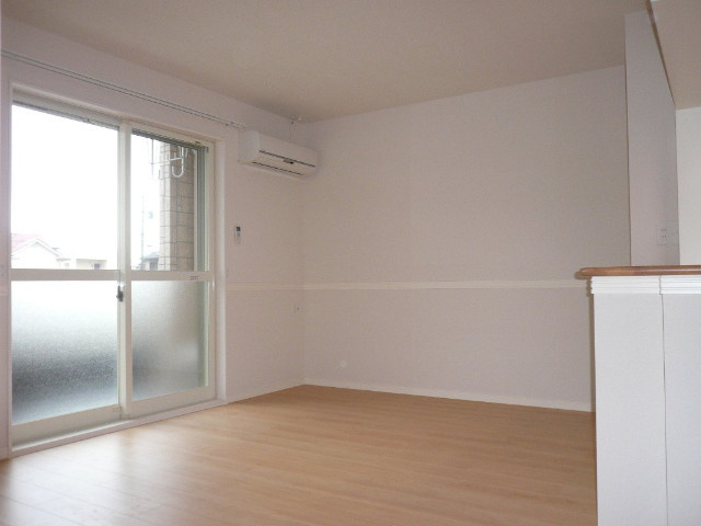 フェリーチェ（大平町）の居間・リビング