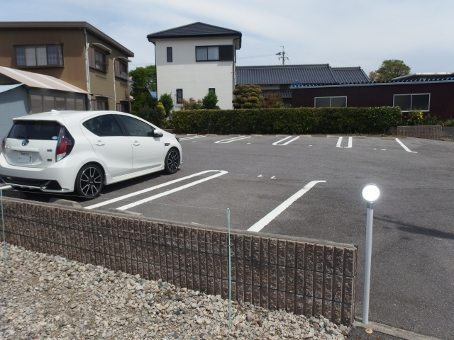 Ｇｒｅｅｎ　Ｃｏｕｒｔの駐車場