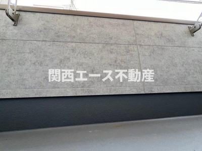 【バルコニー】 | コウジィコート野崎 | 同一商品