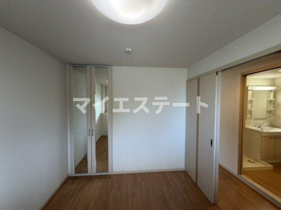 【寝室】 | Ｍ・コンフォール