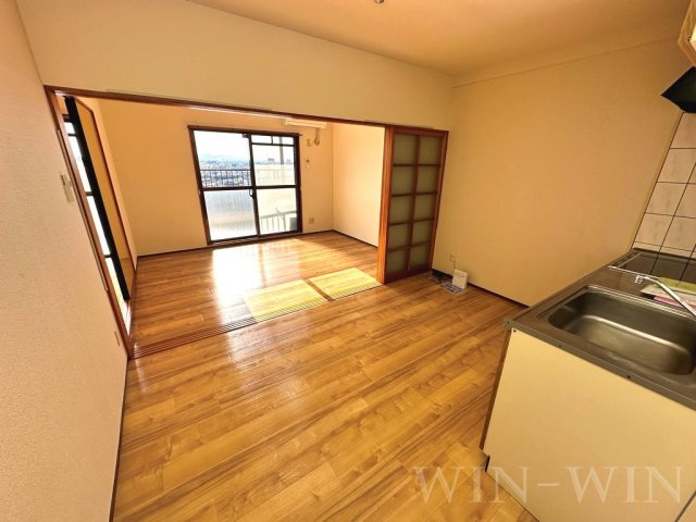 フィオーレ豊橋の居間・リビング|イメージ（同建物内別部屋の写真です）