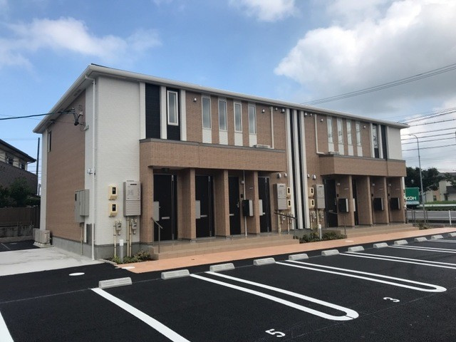 エスポアールオゾノＵの外観