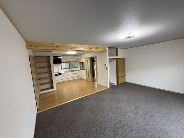 白河市道場小路貸家の内装