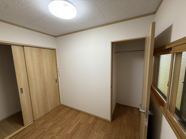 白河市道場小路貸家の内装