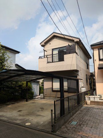 鶴ヶ島市上広谷中古戸建の駐車場