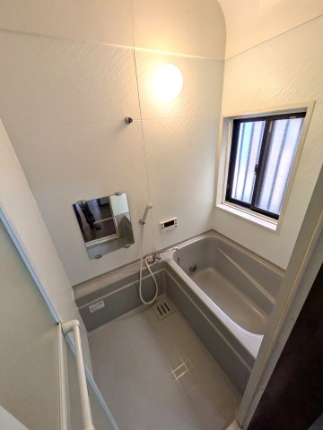 鶴ヶ島市上広谷中古戸建の浴室