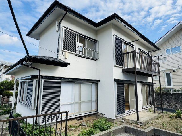 八王子市　北野台　中古戸建ての外観|～北野駅徒歩20分　内外装フルリノベ済　陽当たりの良い4LDK住宅です～