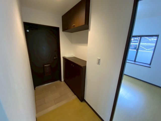 パークシティ水野B棟の玄関