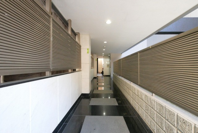 オズレジデンス玉出のエントランス