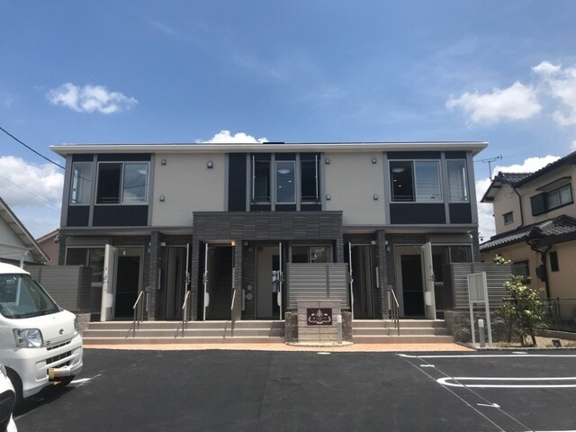 ポップスックの駐車場