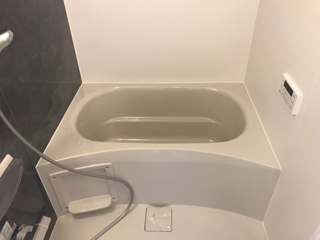 ポップスックの浴室