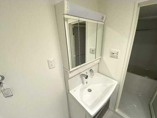 DIAMOND　MOON　名古屋市賃貸　仲介手数料無料の洗面所