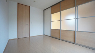 【寝室】 | ソフィア野川