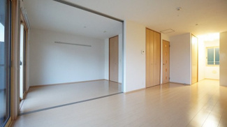 【洋室】 | ソフィア野川