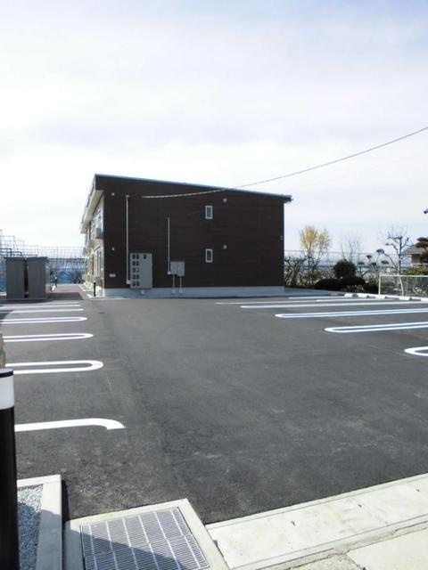 クインティックの駐車場|駐車場