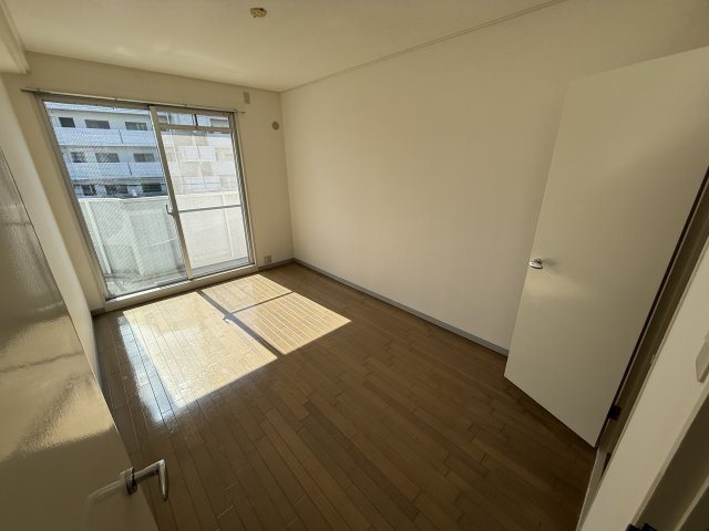 ヴァストネス東泉丘の内装