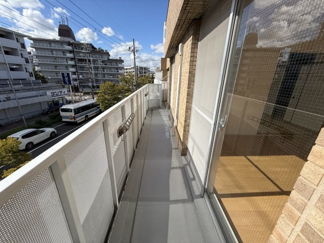 ヴァストネス東泉丘のバルコニー