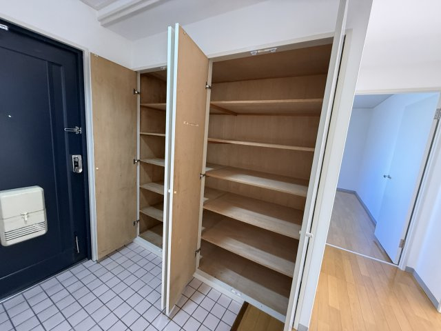 ヴァストネス東泉丘の収納