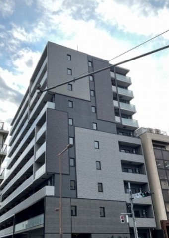 市谷台町坂フロントの外観