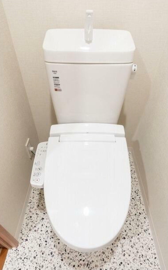 市谷台町坂フロントのトイレ