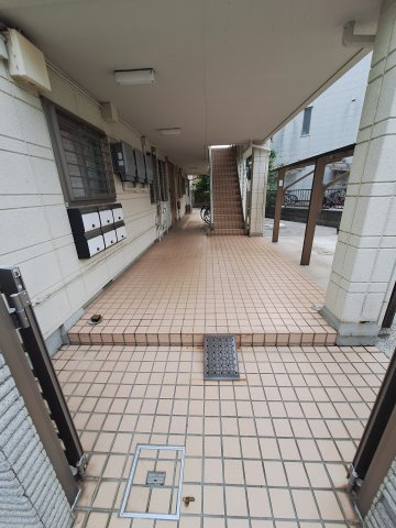 ORCHARD HOUSEのエントランス