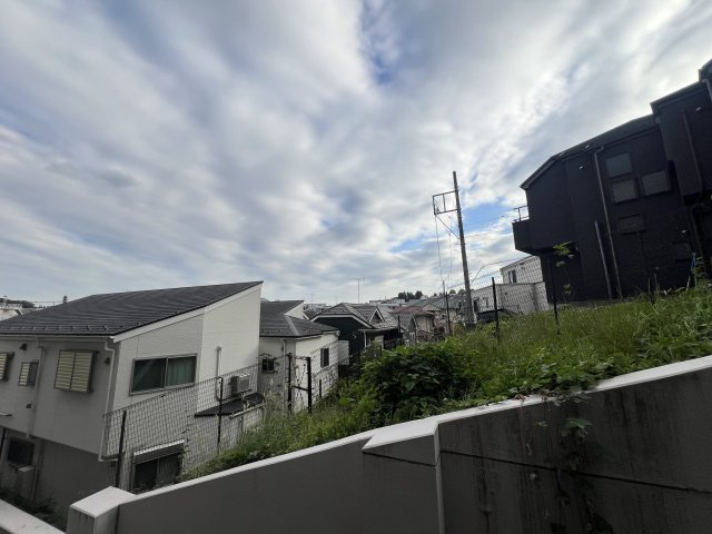 収納モリモリ♪はウレシイ商業施設まで徒歩７分のリノベ【妙蓮寺東パークホームズ】の展望