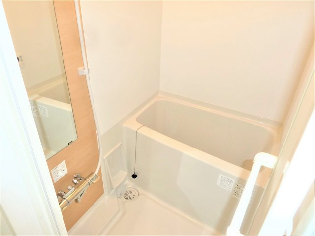 ディアコート津田沼の浴室|広いお風呂は疲れも癒されますね