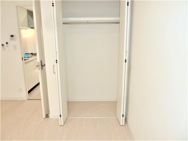 ディアコート津田沼の収納|クローゼットでたっぷり収納