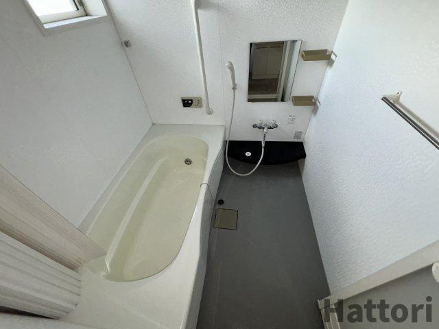 セレッソ　B棟の浴室