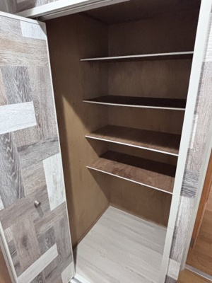 【収納】 | ドムール長居南館  | 廊下の収納スペースです。