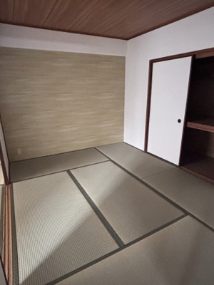 【和室】 | ドムール長居南館  | 押入があり、布団などが収納出来ます。