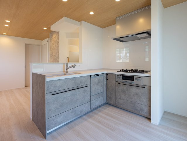 中野区若宮3丁目　角地×駅チカ　限定1棟のキッチン