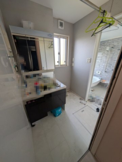 いわき市小名浜島字島　中古戸建の独立洗面台