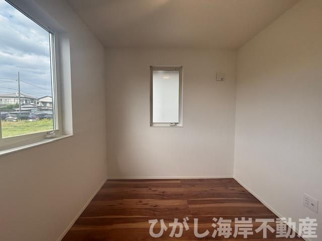 藤沢市本鵠沼５丁目　新築戸建　全６棟の子供部屋|5帖　サービスルーム
