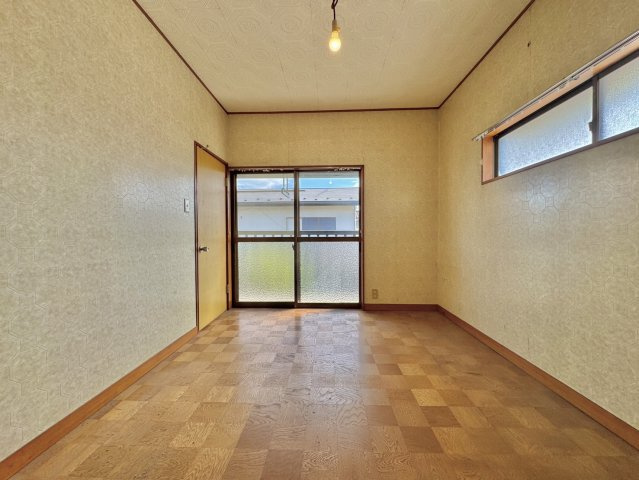 水戸市平須町中古戸建の洋室