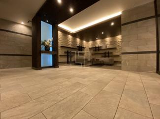 【ロビー】 | スプランディッド難波SOUTH | スプランディッド難波SOUTH（スプランディッド難波サウス）　ロビー