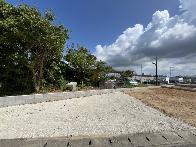 中頭郡読谷村字喜名の新築一戸建の外観|2025/10/10　現地写真