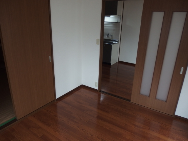 サンタプレイス岡崎の洋室