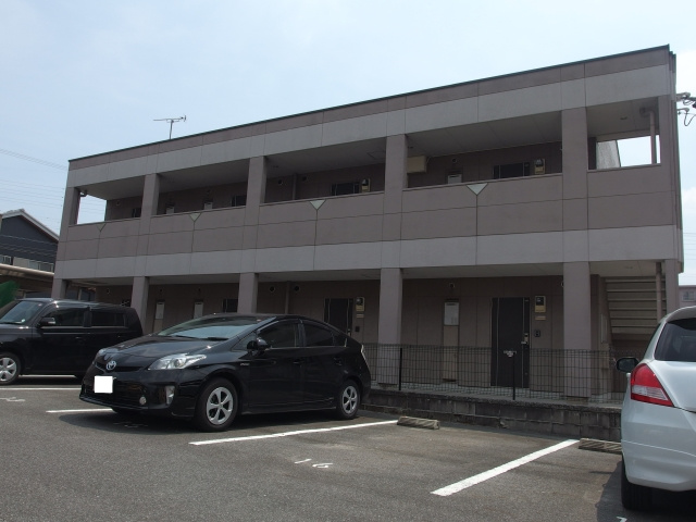 エルハイム向山の外観