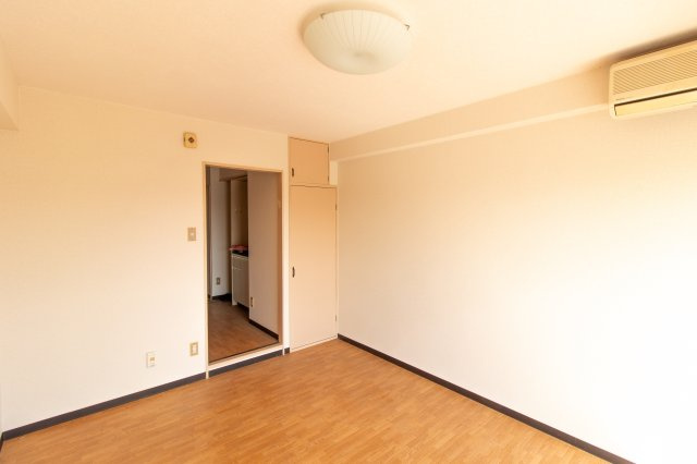 【居間・リビング】の画像